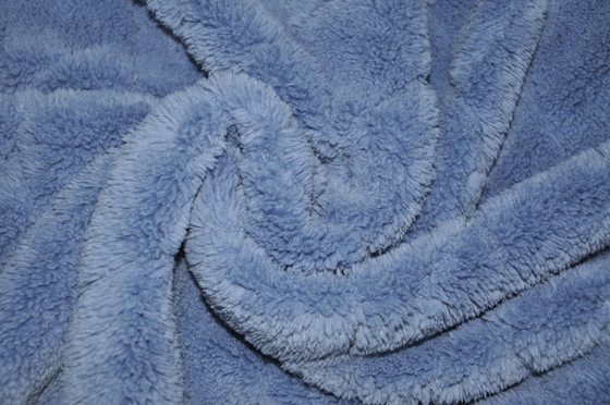 Shu Velveteen Lightweight et chaleur confortable et inégalée