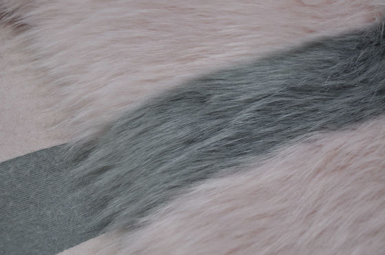 Fourrure opposée de faux de cheveux du tissu 150cm de peluche de couleur la longue, apportent le contact et le confort inégalés