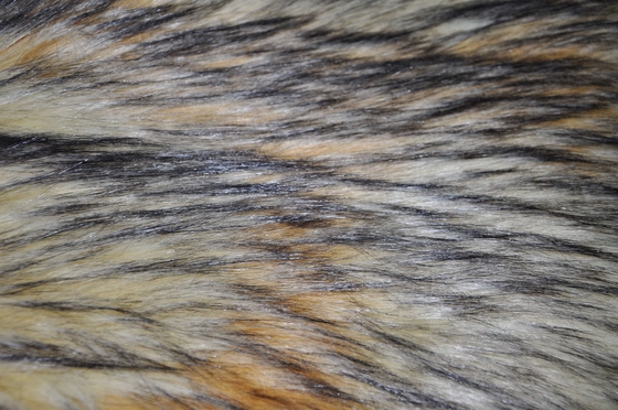 C.A. 100% aux cheveux longs de fourrure de Faux ou avec l'imper