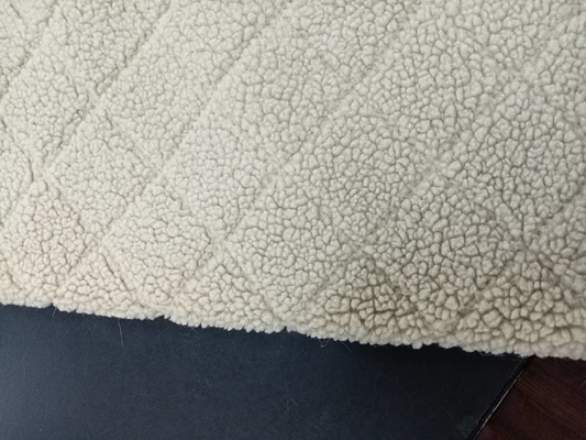 Modèle Jacquard 100% Polyester Faux Sherpa Tissu 150cm CW ou largeur réglable