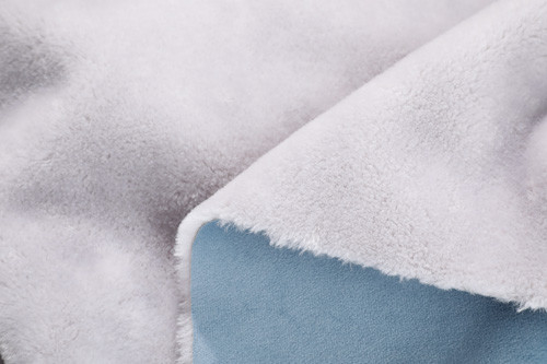 Polyester	Métallisé tondez les cheveux d'imitation solides de lapin de tissu, tissu collé de suède de 142cm