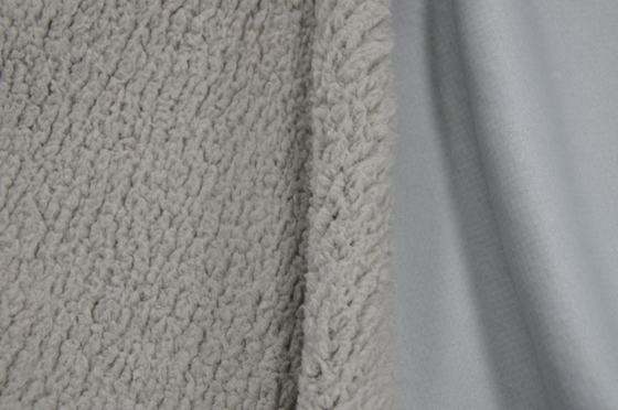 390 g/m² FOURRURE : SHU VELVETEEN TISSU TISSÉ : Tissu tricoté Tissu en cuir collé
