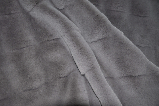 Onde entretenue 100% du polyester 150cm de tissu de fourrure de lapin de Faux ou réglable