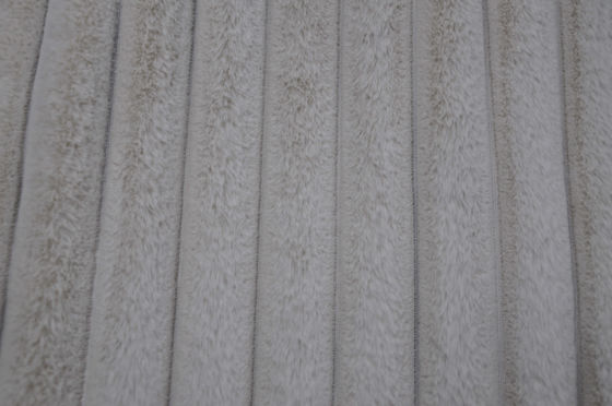 Onde entretenue de la fourrure 100Polyester 150cm de lapin ou réglable encochée