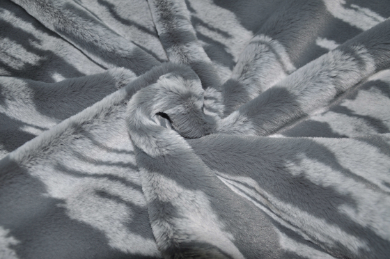 Onde entretenue 100% du polyester 150cm de fourrure de lapin d'imitation ou réglable imprimée