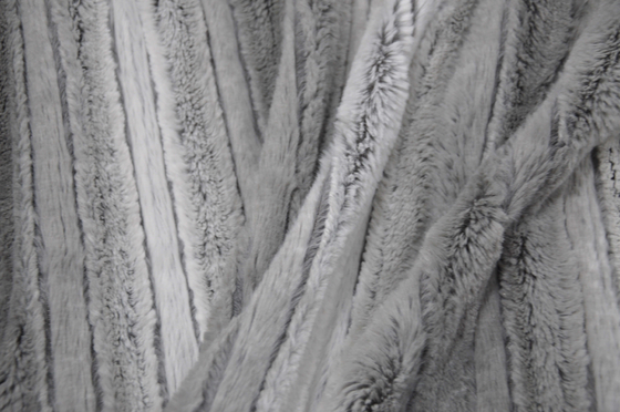 Onde entretenue 100% du polyester 150cm de fourrure de lapin d'imitation ou réglable imprimée