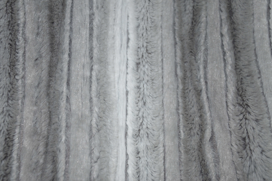 Onde entretenue 100% du polyester 150cm de fourrure de lapin d'imitation ou réglable imprimée