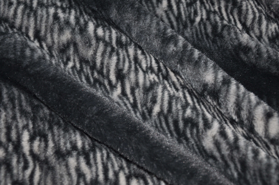 Onde entretenue 100% du polyester 150cm de fourrure de lapin d'imitation ou réglable imprimée
