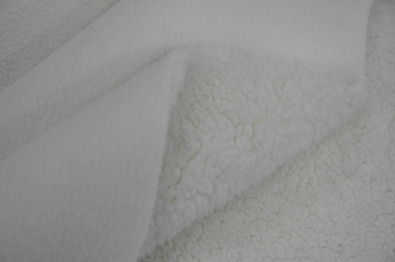 Tissu composé de tissu tissé et polaire de velours solide