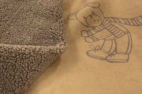 Brown soutiennent 400gsm 160cm l'unité centrale 100% où collée de tissu d'ouatine a collé l'ouatine de Sherpa