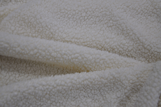 Onde entretenue 100% du polyester 150cm ou tissu réglable de Sherpa du Faux 310gsm