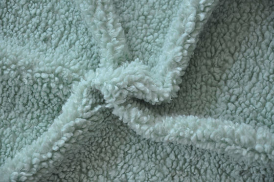 Le matériel de textile confortable et fin pour la chaleur et la mode déforment le tissu tricoté
