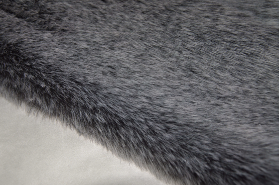 Tissu noir de fourrure de Fox de 150cm par cheveux acryliques de yard les longs
